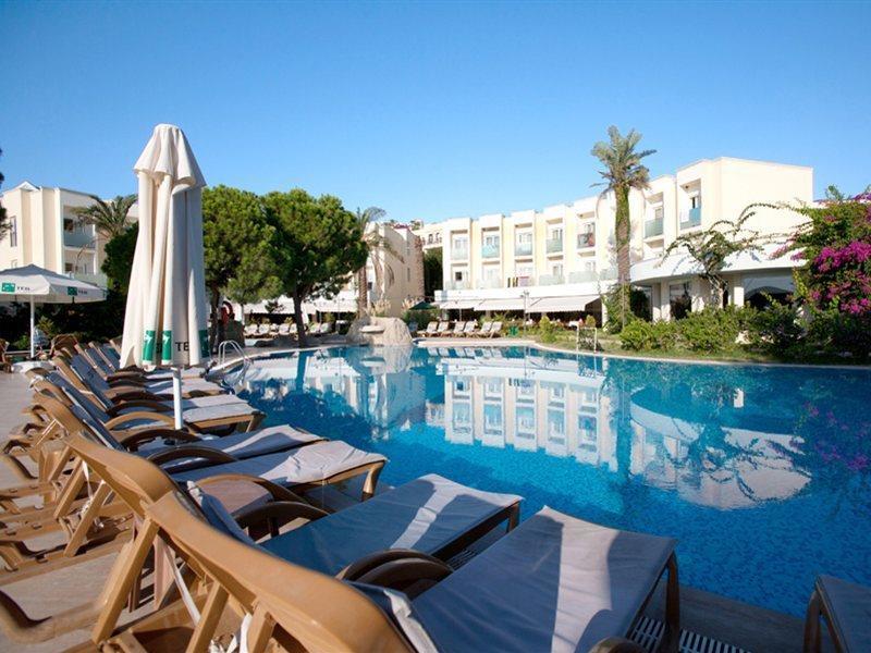 Royal Palm Beach Hotel Gümbet Eksteriør bilde